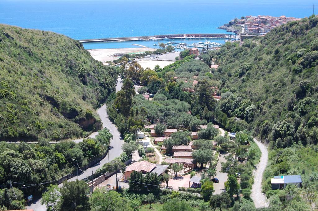 Family Resort Cala Di Luna Marina di Camerota Exterior photo